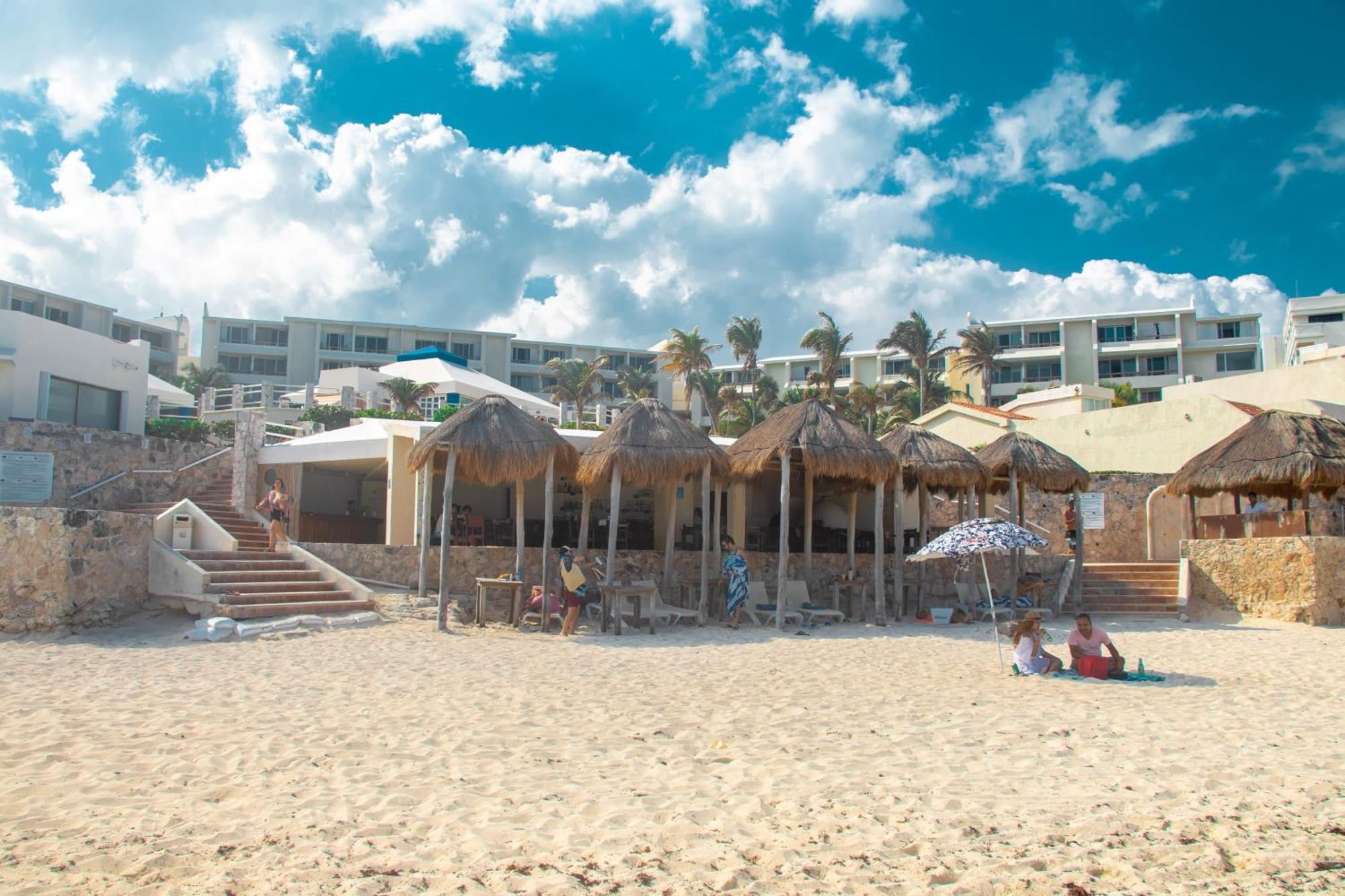 Beachfront Apartments แคนคูน ภายนอก รูปภาพ