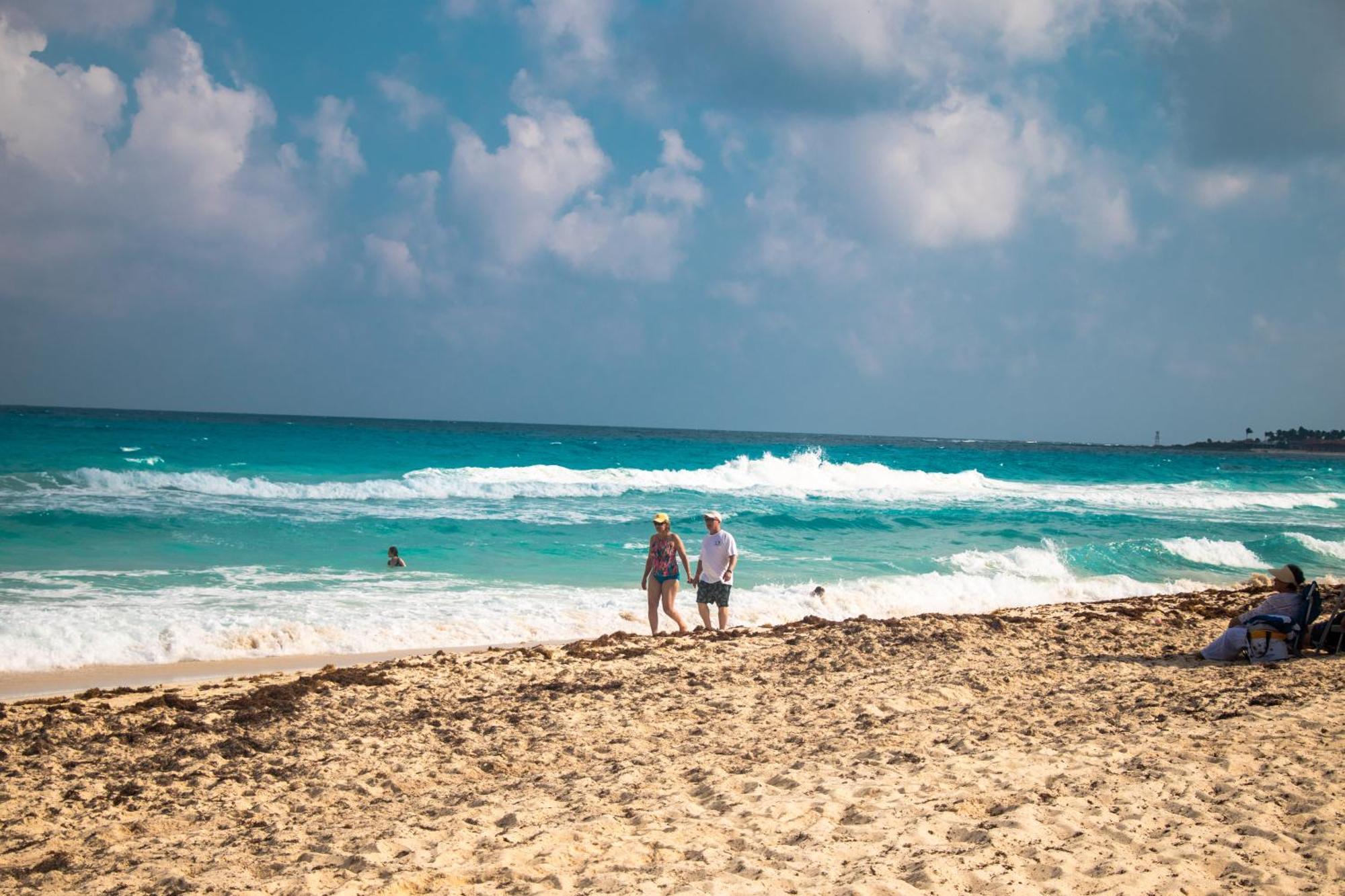 Beachfront Apartments แคนคูน ภายนอก รูปภาพ