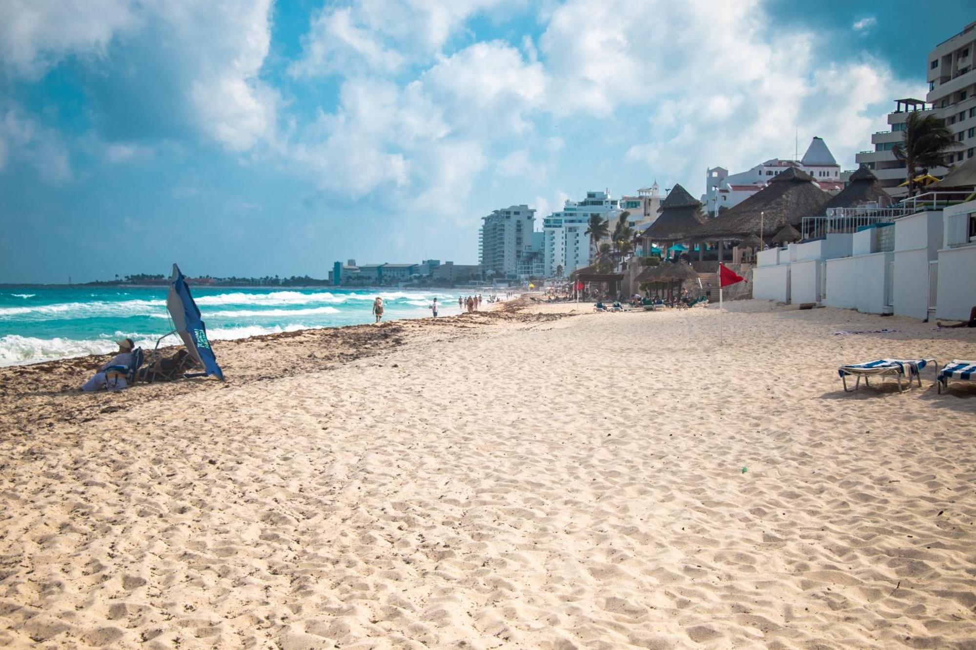 Beachfront Apartments แคนคูน ภายนอก รูปภาพ