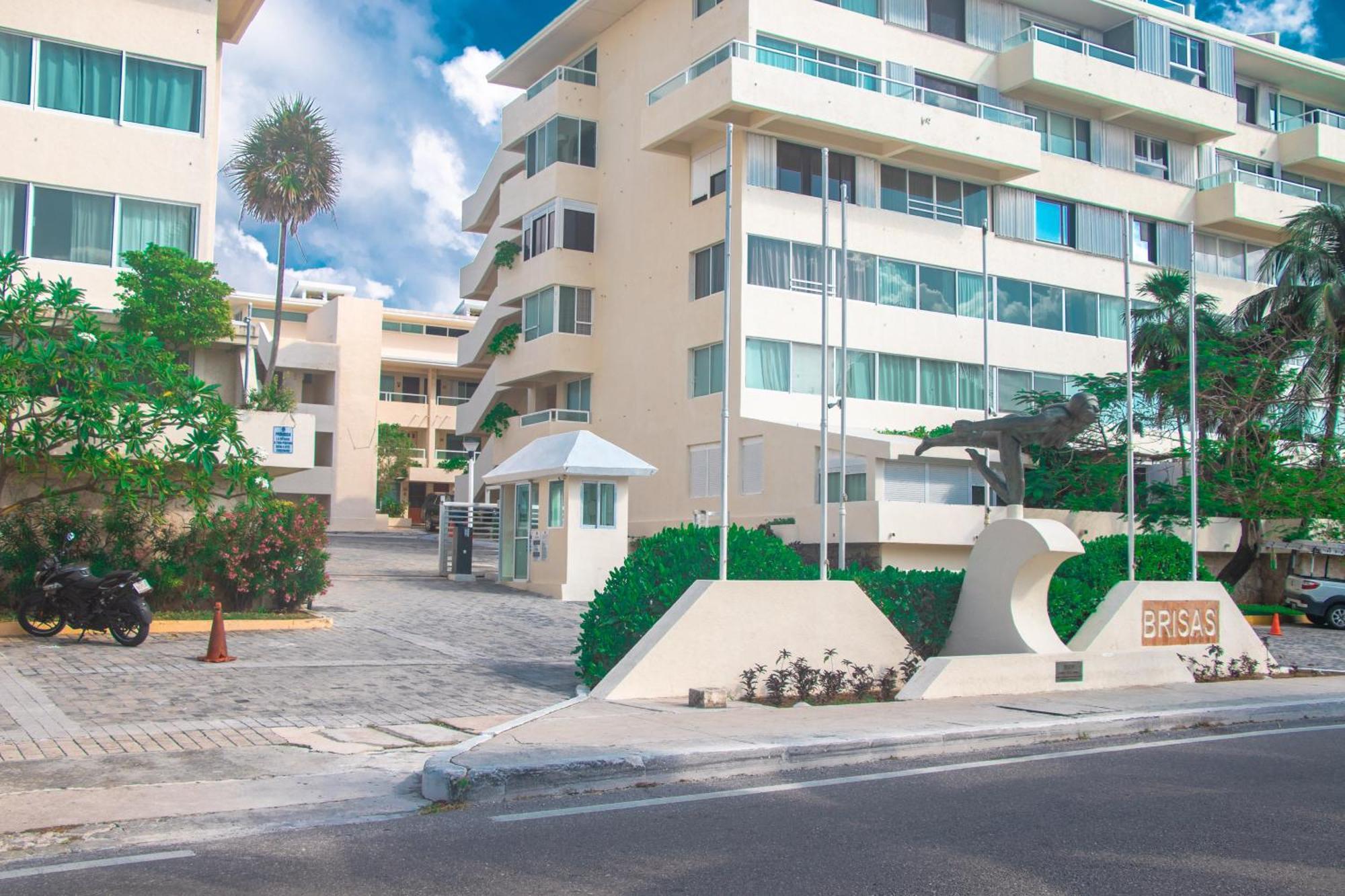 Beachfront Apartments แคนคูน ภายนอก รูปภาพ